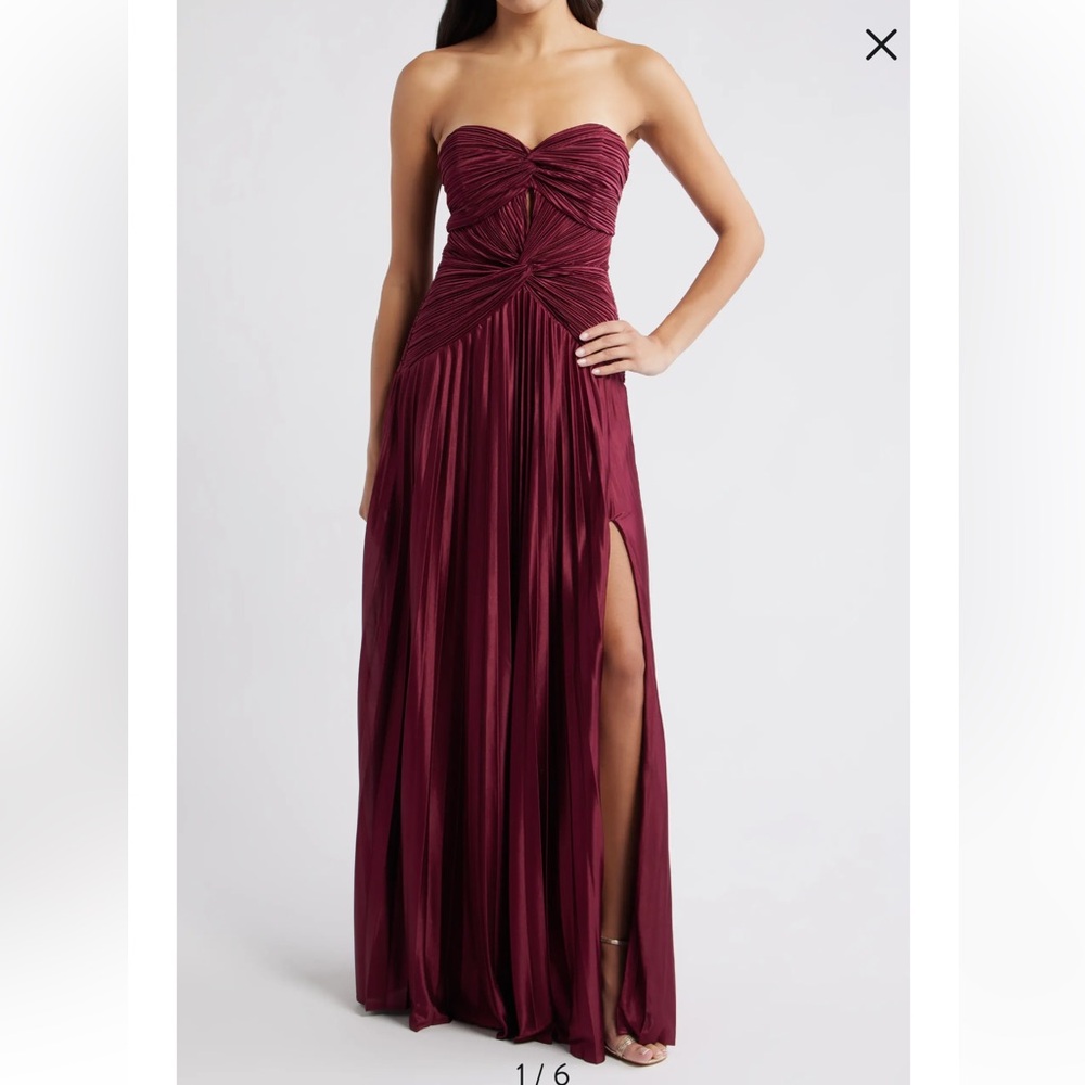 Lulu's Florence Twist Front Strapless Dress